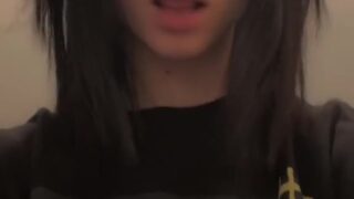 Morning routine ruined – Noemiexlili gets fucked before coffee