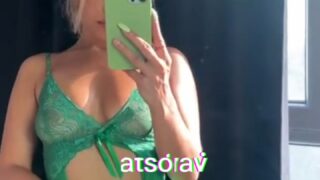 OnlyFans ride leak – Gizemsavagex topless and wet