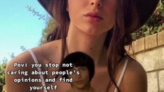 Balcony exposure – Noemiexlili moans while masturbating at night