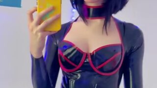 Brutal gagfuck – Noemiexlili drools, gasps, and begs for more