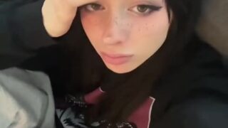 OnlyFans private anal ride – Noemiexlili cries and cums hard
