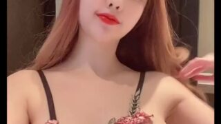 Full pussy worship session – Jenna Chew licking nonstop