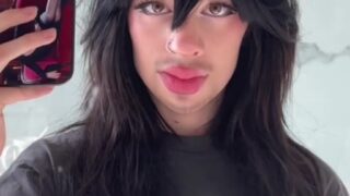 Noemiexlili’s leaked phone blowjob – eyes up, drool down