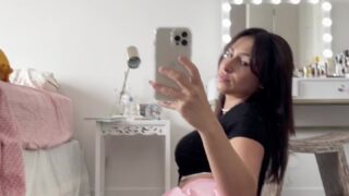 JoannieFit rides cock reverse in slow motion while her ass bounces rhythmically