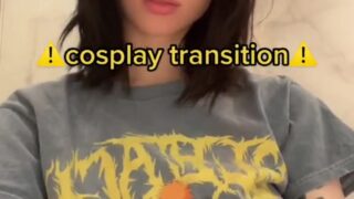 Noemiexlili commands your cock while fingering herself