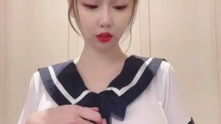 Oil-covered solo from Jenna Chew leaked full length