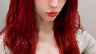 Noemiexlili takes it rough in ass until she cries out