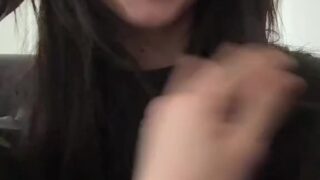 Mirror ride POV – Noemiexlili bounces while holding the camera