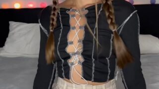 Mermaidua’s tits leak out during stretch