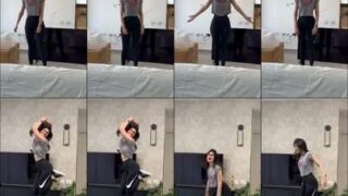 Yaelaris Selfie Black Dildo Squirting Nude Masturbation