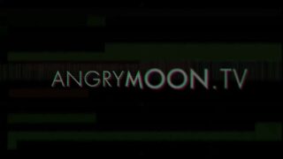 Gym locker room JujuBahreis topless cum on face selfie