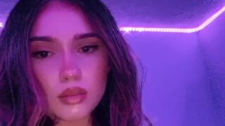 TAYLERHILLS anal selfie in oversized t-shirt