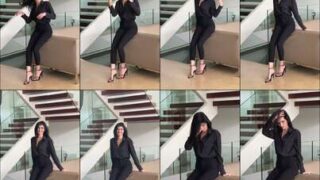 Gym locker room Yaelaris wild pussy cum video